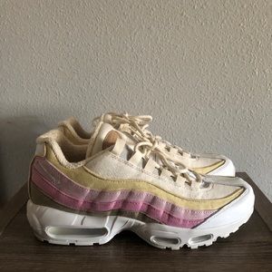 NIKE AIR MAX 95  "PLANT COLOR COLLECTION"